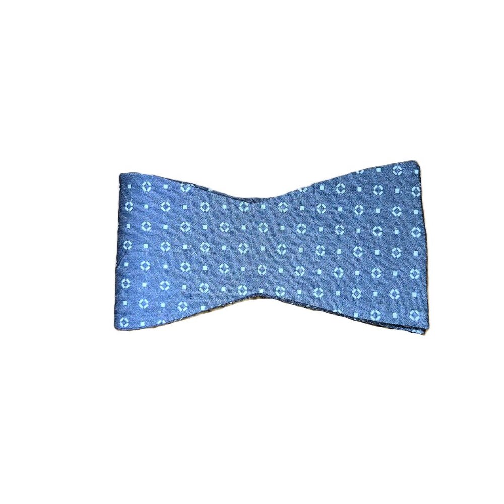The Tie Bar Set of 3 Bow Ties Cotton Linen Silk Silver Gray Blue Geometric - Picture 12 of 15